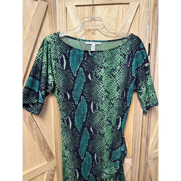 DIANE VON FURSTENBERG 100% silk stretch green black snakeskin print dress - Picture 9 of 9
